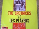 THE SPOTNICKS vs LES PLAYERS  JAPAN ONLY LP  SLPM 1262 GRAMMOPHON