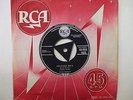 RCA 1028 Elvis Presley - Jailhouse Rock / Treat Me Nice - tricentre
