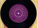 Elvis Presley - HMV HEARTBREAK HOTEL 7M 385..GOLD single. NOT BAD .(see scans)