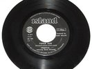 TRAFFIC: Paper Sun/ Giving To You  RARE CANADIAN Black Label 60s 45 7