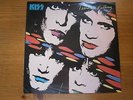 KISS - TEARS ARE FALLING - US ISSUE - 1985 - EXCELLENT-
