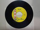 CONTINENTALS: Take Me 2:40-She Wants You 2:40-U.S. 7