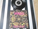 THE RAMONES -POISON HEART-  VERY GOOD CONDITION  7inch VINYL