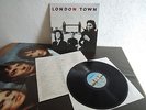 WINGS (PAUL McCARTNEY) - LONDON TOWN IN MINT WITH POSTER 1st PRESS