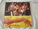 KISS - Kamikaze Kissing at Budokan 4/22/88  - Plus 3 addition Kiss Bootlegs