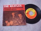 THE BEATLES YELLOW SUBMARINE CAPITOL 5715 SLEEVE AND 45 *MAKE OFFER*