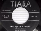 THE SHIRELLES I Met Him On A Sunday / I Want You To Be My Boyfriend TIARA #e1178
