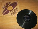 Louis Armstrong 78 rpm record ''La vie en rose / C'est si bon'' Decca Canada