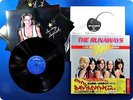 THE RUNAWAYS 