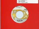 VILLAGE VOICES -- RED LIPS -- EARLY FOUR SEASONS 45 -- '60 -- TOPIX LABEL