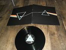 33T OUVRANT REPRESS LABEL TRIANGLE BLEU PINK FLOYD DARK SIDE ON THE MOON