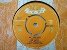 AIN'T SHE SWEET - THE BEATLES UK ORANGE SCROLL POLYDOR MAY 1964 NH 52317