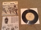rare the beatles 1965 third xmas flexi Fan Club  with laminated newsletter