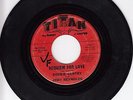 Bobbie Gentry Debbie Reynolds 45 Stranger in The Mirror TITAN VG+ rare teen