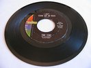 TIMI YURO - I AIN'T GONNA CRY NO MORE / THE LOVE OF A BOY - LIBERTY