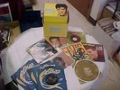 ELVIS PRESLEY 45 BOX STORE DISPLAY FOUND WITH 12  ELVIS 45'S