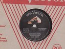 78 RPM Elvis Presley RCA VICTOR 6420 Heartbreak Hotel  *