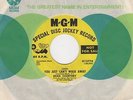 Dean Courtney - You Just Cant Walk Away / Betcha Cant Change My Mind - MGM Demo