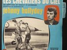 JOHNNY HALLYDAY Les Chevaliers Du Ciel 45 label bleu