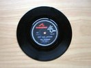 THE AVENGERS - Love Hate Revenge - NZ 1968