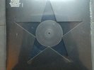 DAVID BOWIE - BLACKSTAR 180 GRAM VINYL ALBUM PLUS DIGITAL DOWNLOAD