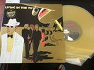 SKYHOOKS - LIVING IN THE 70'S COMMEMORATIVE LIMITED GOLD VINYL 1984 SIGNED