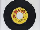 ATTACK/GET LOST BOSS, I;LL BE THERE  -  THE PRODIGAL SONS  (70  REGGAE ROOTS 7