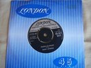 MARV JOHNSON - MERRY-GO-ROUND / TELL ME THAT YOU LOVE ME(7