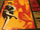 GUNS N ROSES USE YOUR ILLUSION 2 DOUBLE  FANTASTIC  CONDITION