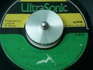 Reggae 45 RONNIE DAVIS - Run around girl/ Running 