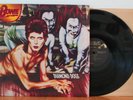 DAVID BOWIE Diamond Dogs LP (RCA AYL1-3889, 1980 Re) VG+ Vinyl, Sterling