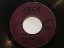 Moe Bee Ready - Free At Last / Now The Yo-Yo's On Me - SOUL / R&B *HEAR