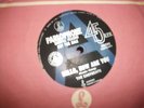 THE EASYBEATS-HELLO HOW ARE YOU- FALLING OFF THE EDGE OF THE  WORLD-7'' 45 RPM