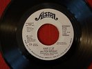 RARE KILLER MODERN SOUL FUNK 45 MILTON WRIGHT keep it up PROMO  listen mp3