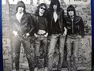 THE RAMONES - SELF TITLED - LP Canada - 1976 - Sire 9147-7520 - LABEL VARIATION