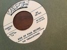 RARE 45 ?? TEARRACETONES ?? Doo Wop / Vocal group / Rock & roll / 33