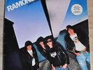 RAMONES leave home