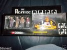 THE BEATLES CORGI DIECAST MODEL YELLOW SUBMARINE LIMITED EDITION 4 FIGURES FAB