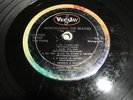 LP INTRODUCING THE BEATLES VEE JAY LP 1062 OVAL MONO / The 