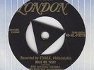 DINNING SISTERS Hold Me Tight (LONDON) Gold Tri Centre UK 45 MINT COPY