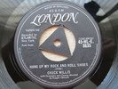 CHUCK WILLIS HANG UP MY ROCK & ROLL SHOES / WHAT AM I LIVING FOR UK 7