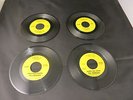 Vinyl 45 (4)Yardbirds Ten Little Indians,Heart Full of Soul,Think About It(Page)