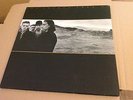 U2 'THE JOSHUA TREE' 1987 VINYL LP, GATEFOLD SLEEVE,