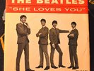 RARE 45 - THE BEATLES - SHE LOVES YOU Pic Sleeve Swan S-4152 Clean HEAR