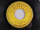 Sunrays Love Is A Stranger Lonely Hours Sun 293 45 G+ Rockabilly Doo Wop 1958