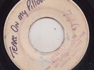 '69 DH PRE LITTLE ANTHONY REGGAE COVER 45 R.MILLS TEARS ON MY PILLOW/IM TRAPPED?