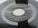 THE BEATLES  ORIG  1964  USA   SWAN 45   SHE LOVES YOU   RECO-ART - PHILA