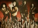 KISS...SMASHES THRASHERS & HITS PROMO label & gold stamped 12