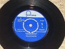 THE MARVELETTES , PLEASE MR POSTMAN . LABEL ERROR . LISTEN TO BOTH SIDES .