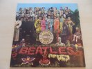 LP The Beatles Sgt Peppers Gatefold Sleeve With Cut Outs PMC 7027